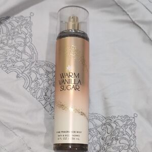 Bath & Body Works Warm Vanilla Sugar Mist - Gold and Cream